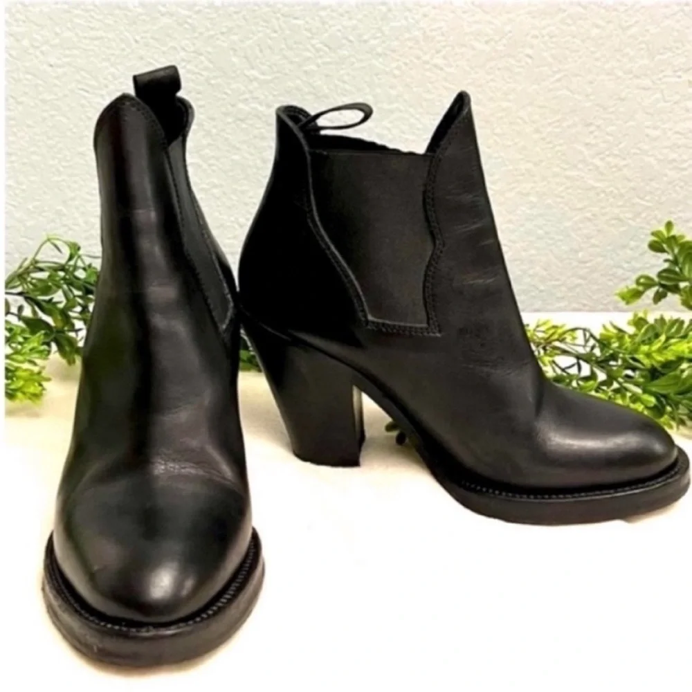 Acne Studios Women's Black Leather High Heel Chelsea Boot Size 37 - Picture 12 of 12